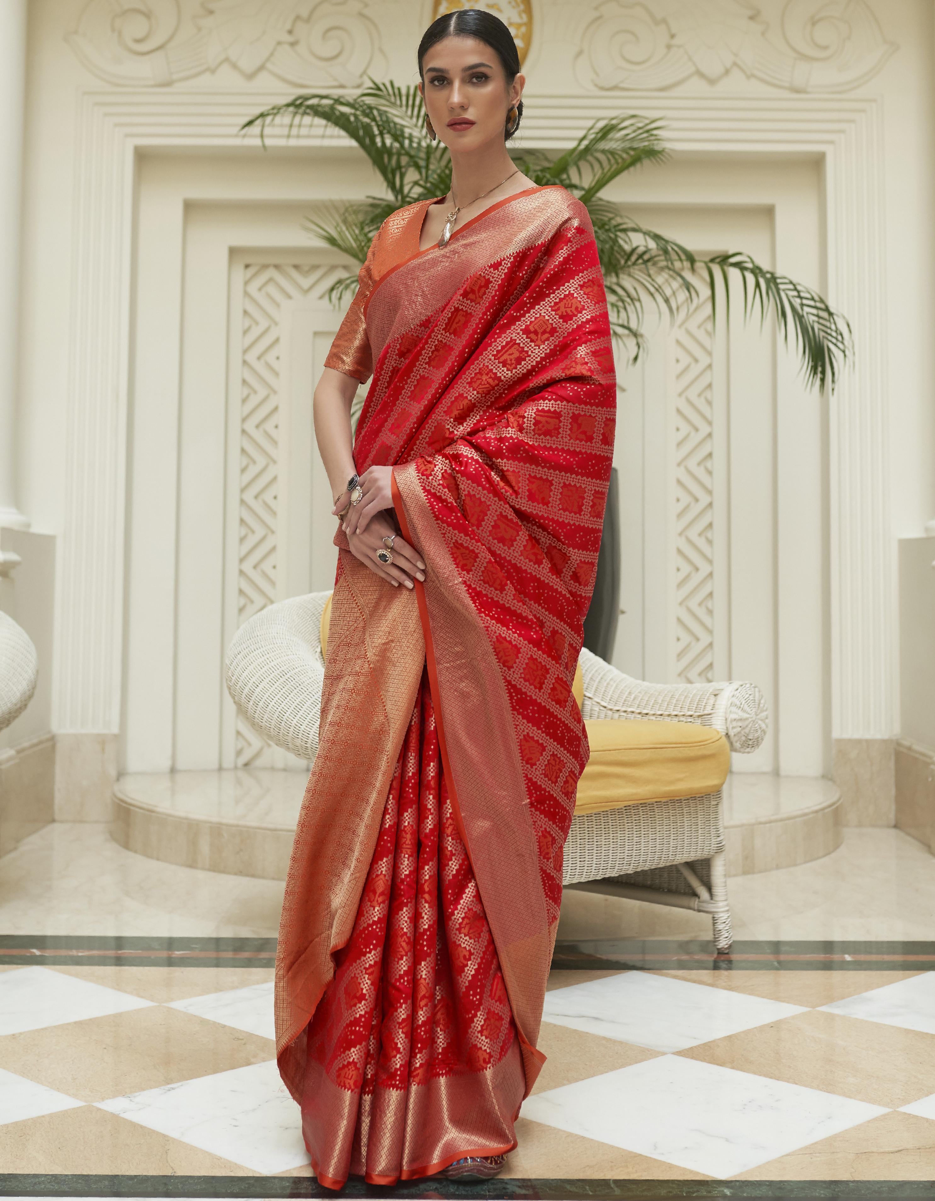 Red Silk Saree for Women With Blouse SD27126