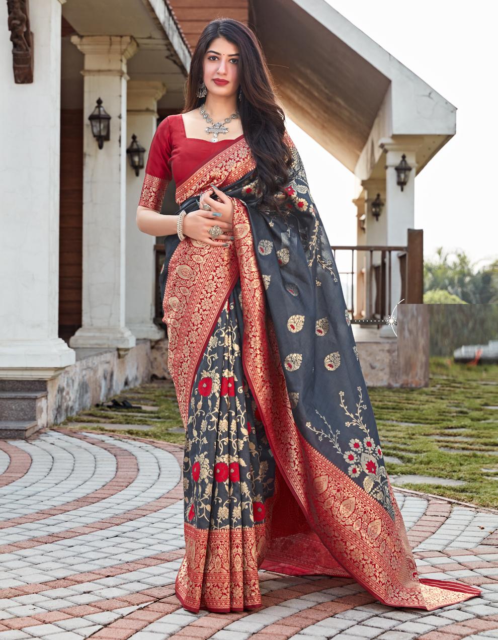 Multicolor Silk Saree With Blouse SD25222