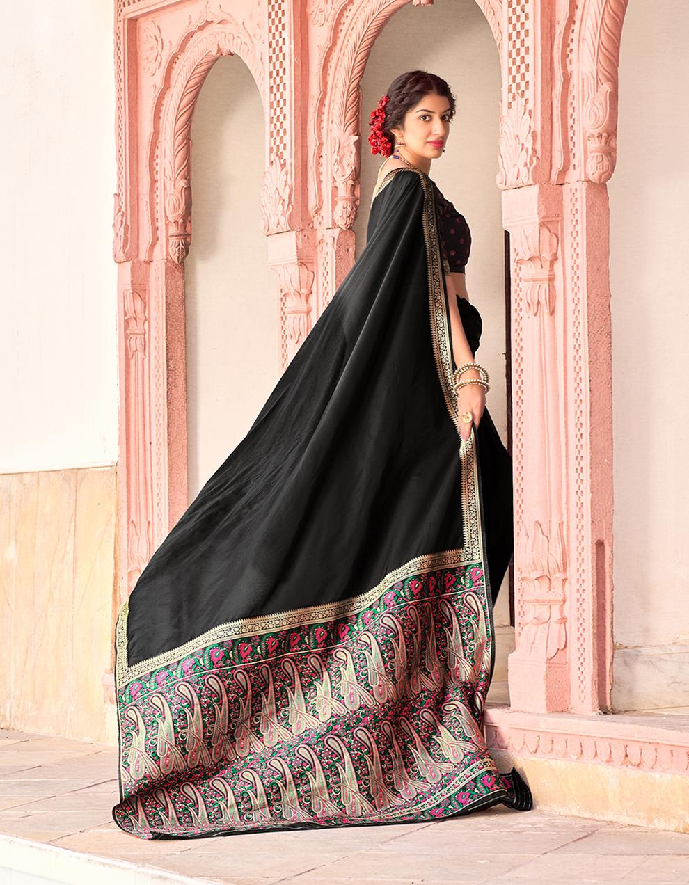 Black Silk Saree With Blouse SD25784