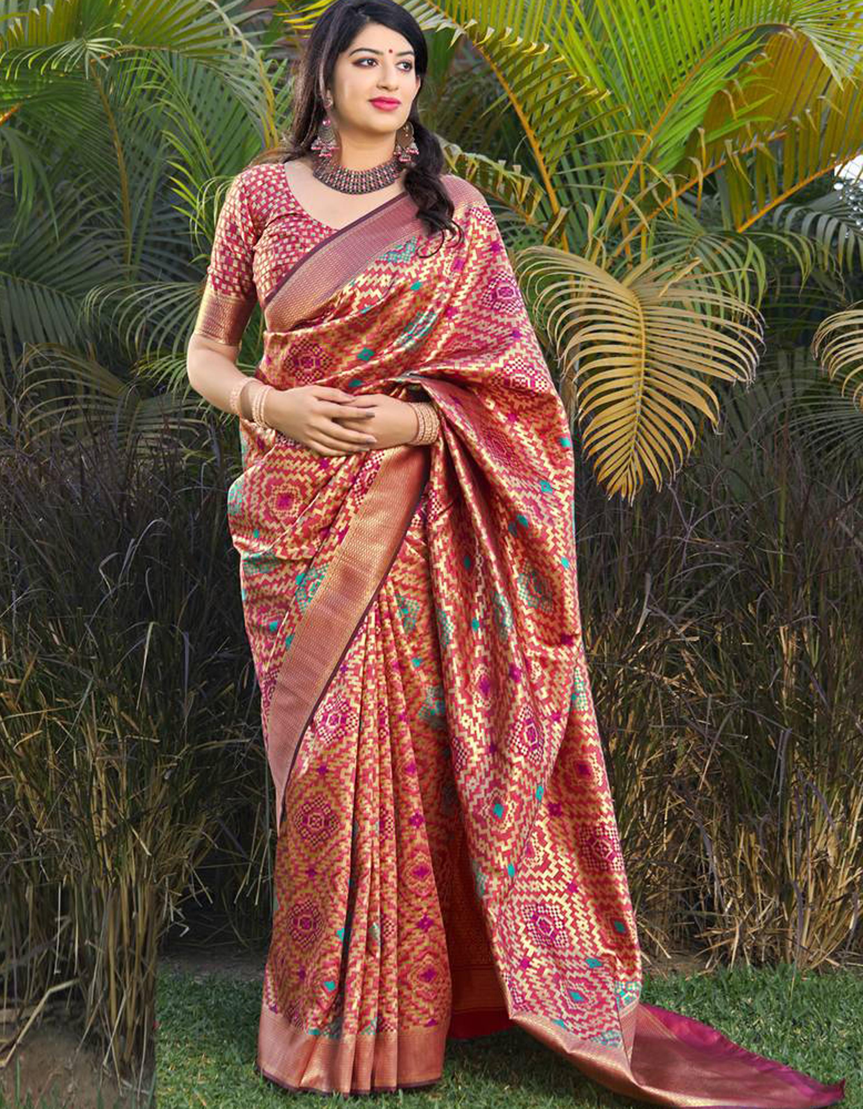 Multicolor Banarasi Silk Saree With Blouse SD20848
