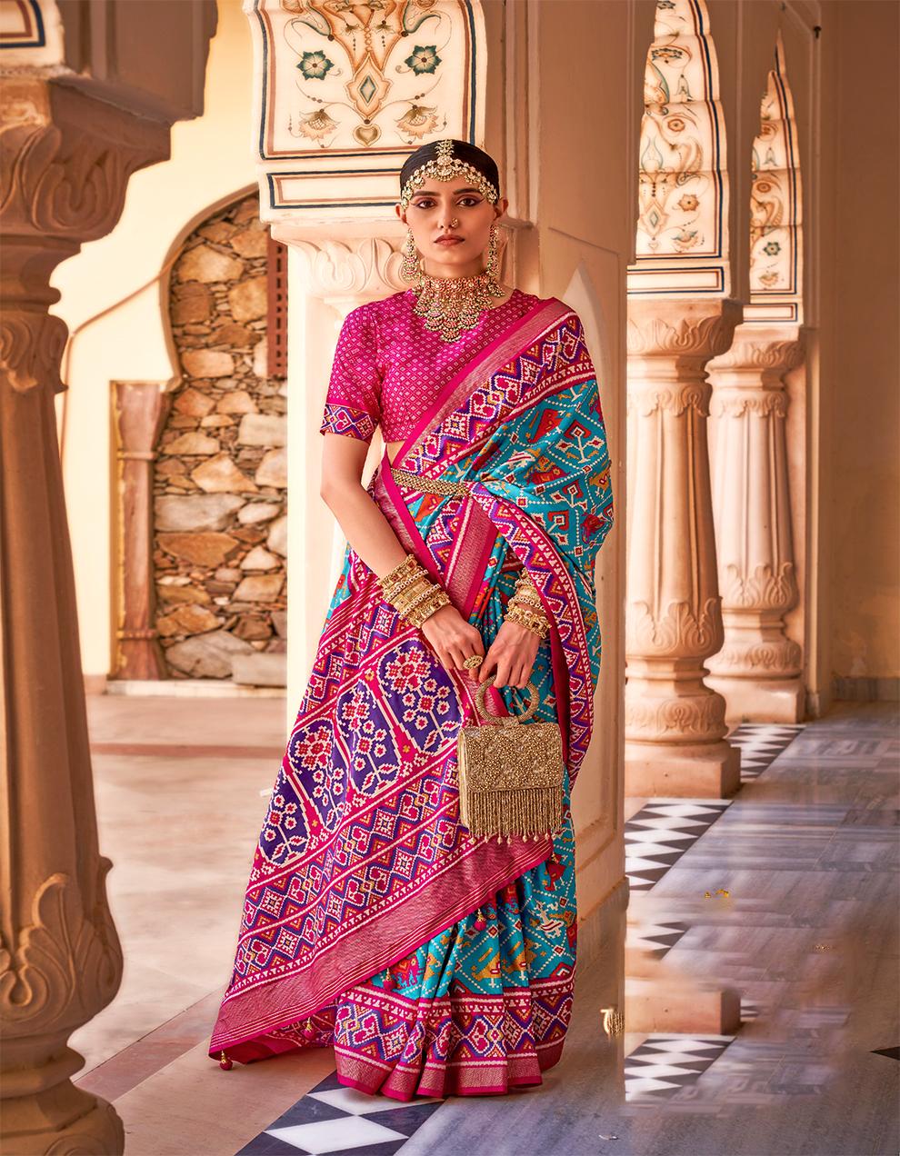 Red and blue Silk Saree for Women With Blouse SD27297
