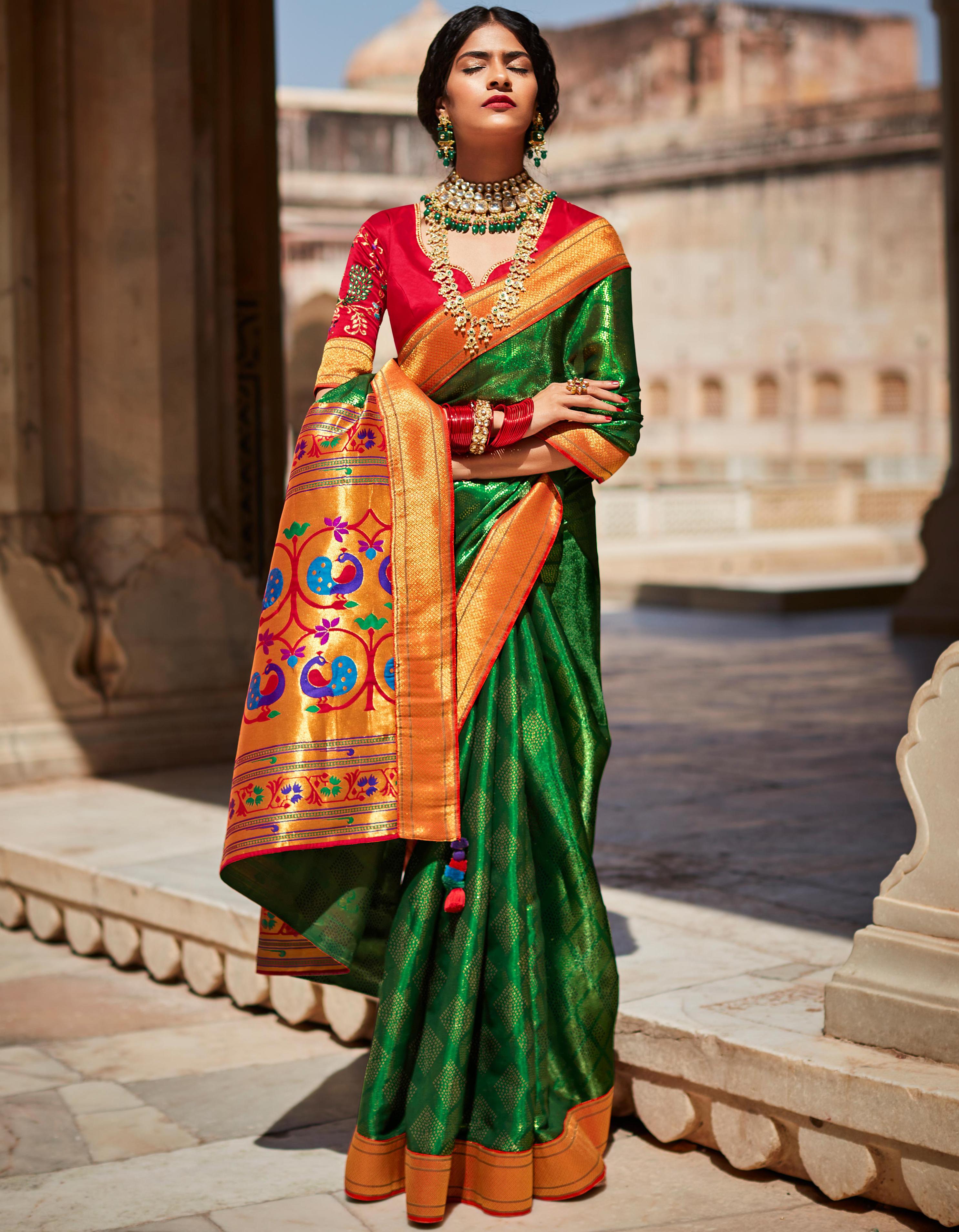 Green Silk Saree for Women With Blouse SD27230