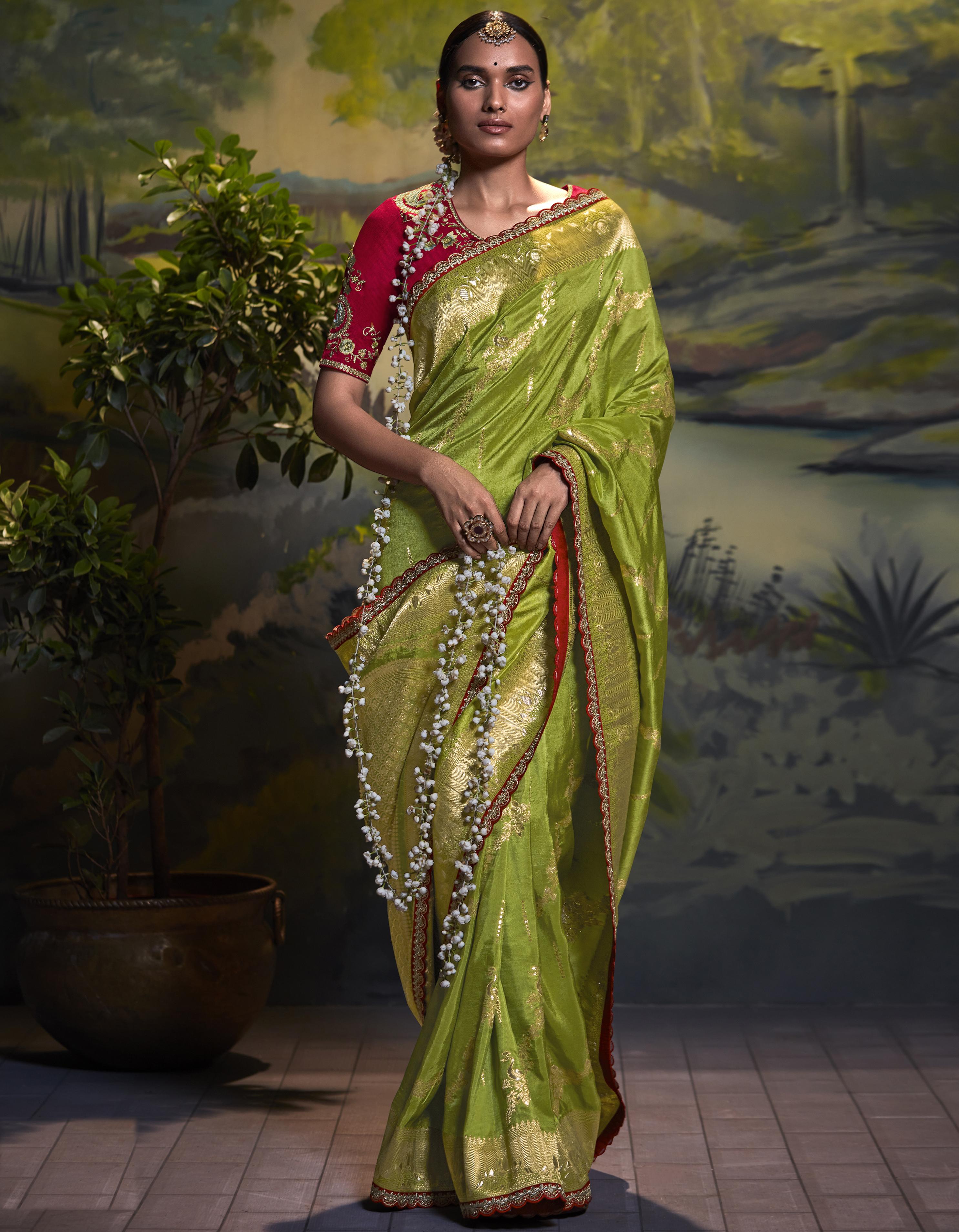 Green Fancy Silk Party Wear Saree With Blouse SD27134