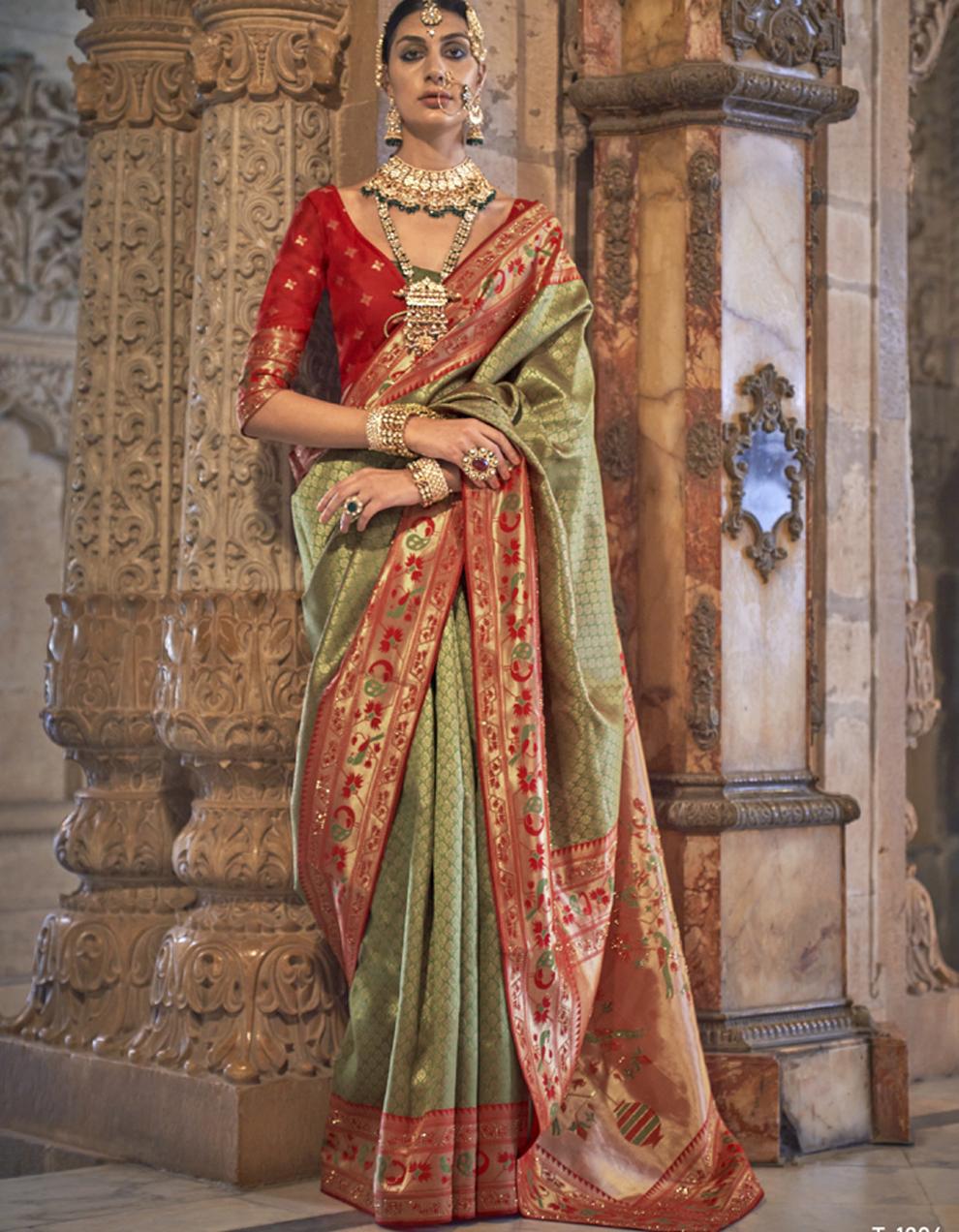 GREEN Banarasi Silk  Saree for Women With Blouse SD28952