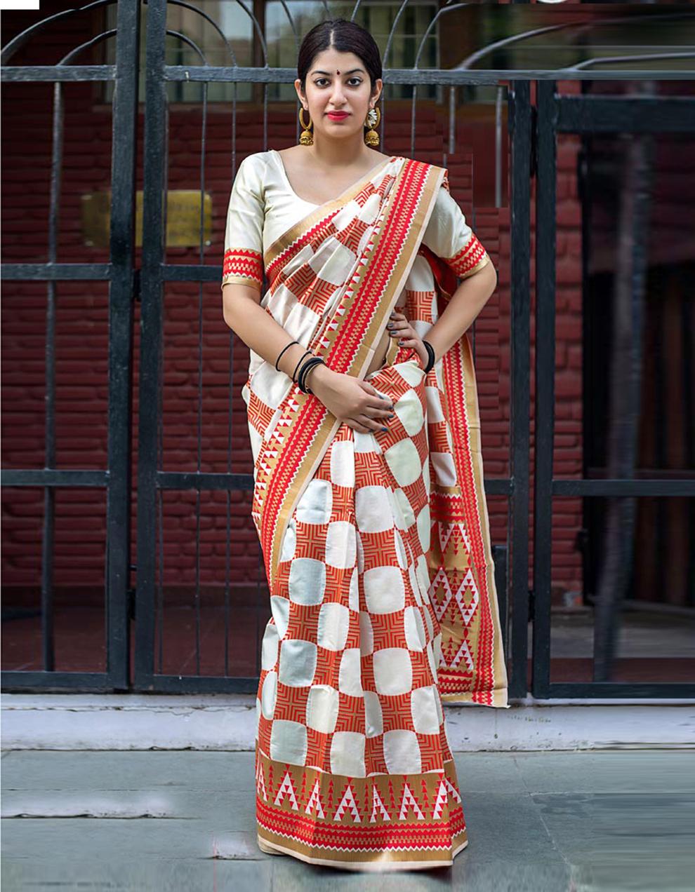 Off white Banarasi Silk Saree With Blouse SD18405