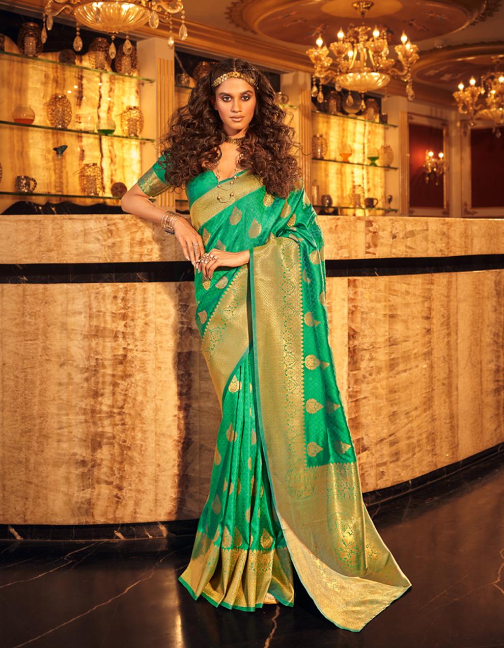green ART SILK Saree for Women With Blouse SD28613